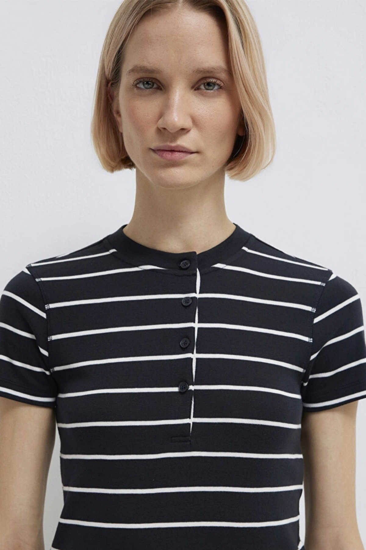 MAVİ Yarı Düğmeli Çizgili Lacivert Tişört