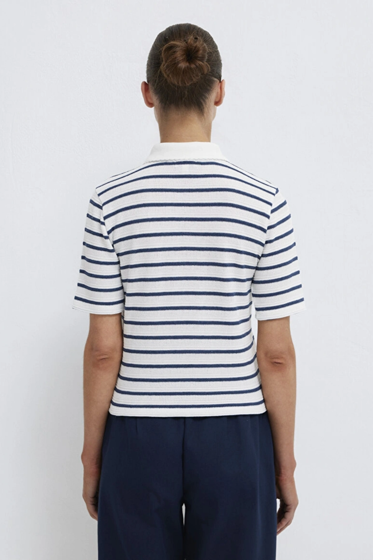 MAVİ Lacivert Çizgi Dokulu Beyaz Polo Tişört