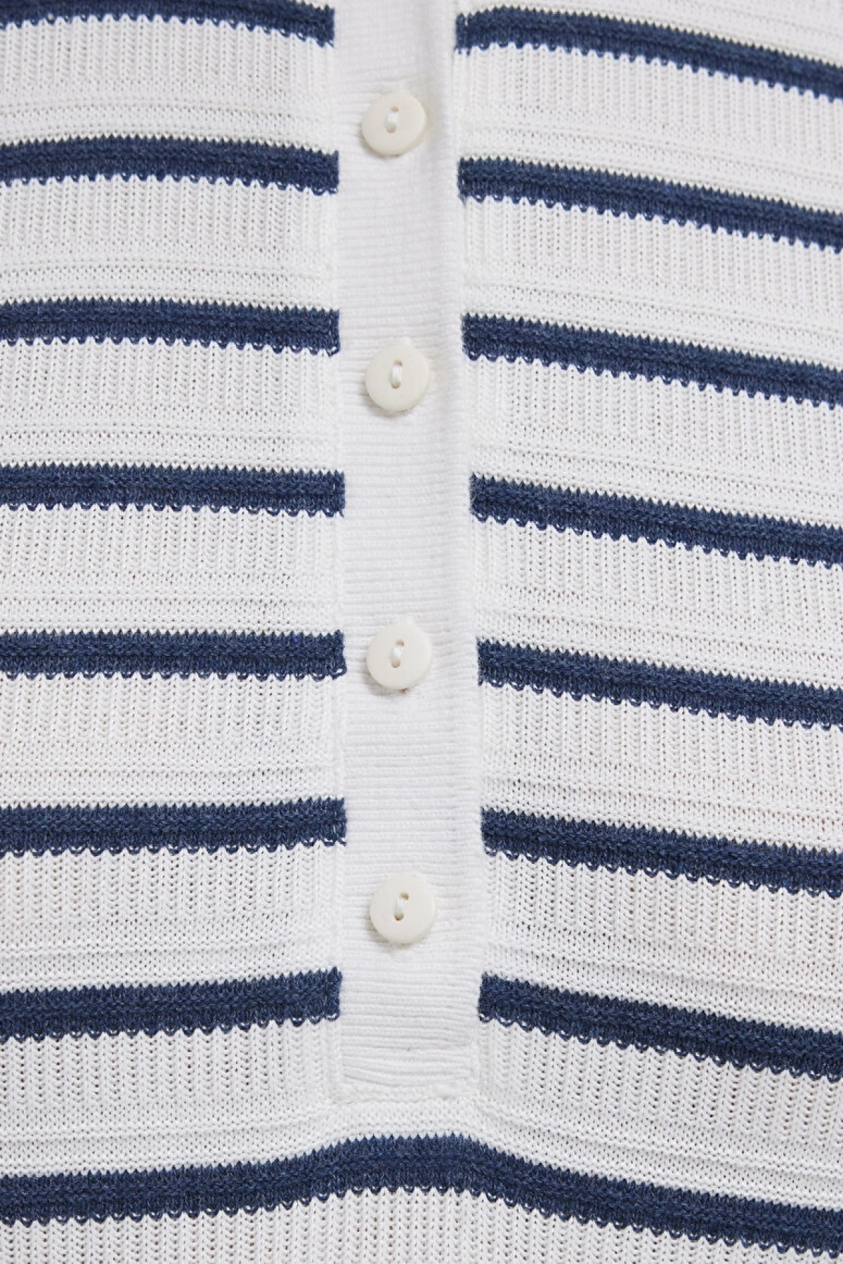MAVİ Lacivert Çizgi Dokulu Beyaz Polo Tişört
