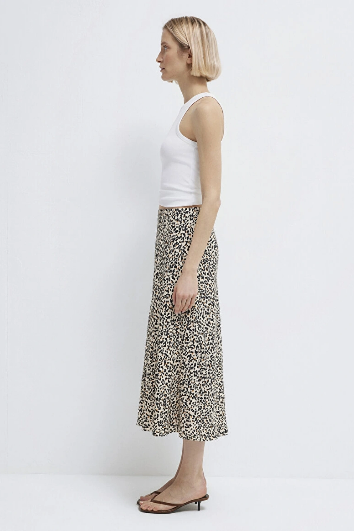 MAVİ Baskılı Ekru Midi Etek