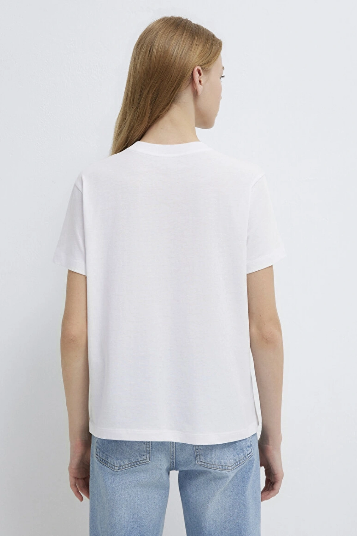 Mavi Baskılı Beyaz Tişört