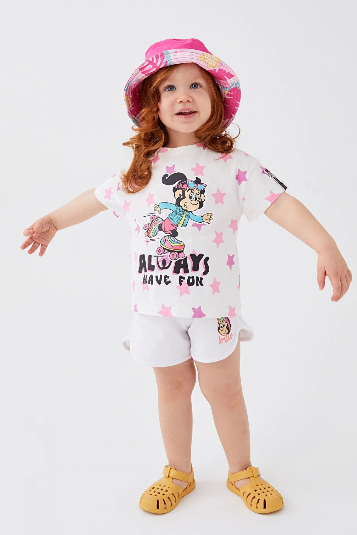 Nostaljik Maymun Baskılı Kız Bebek Şort