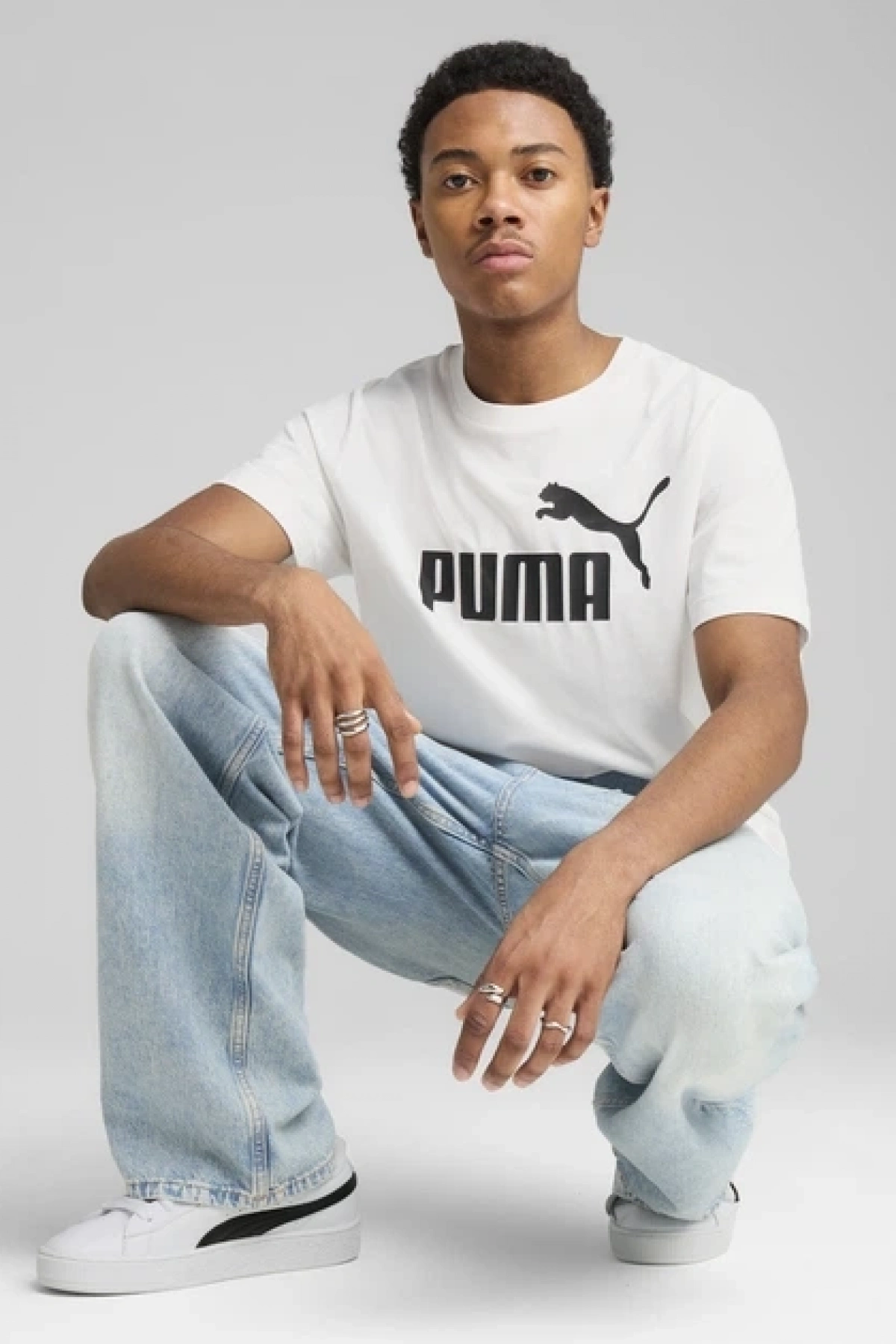 PUMA Erkek uzun pamuklu tişört Puma Ess No. 1 Logo Beyaz baskılı