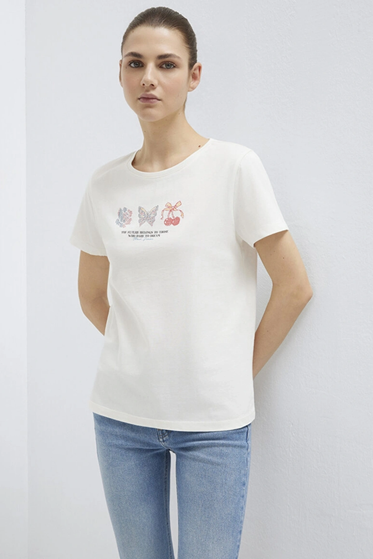 MAVİ Kelebek Baskılı Ekru Tişört