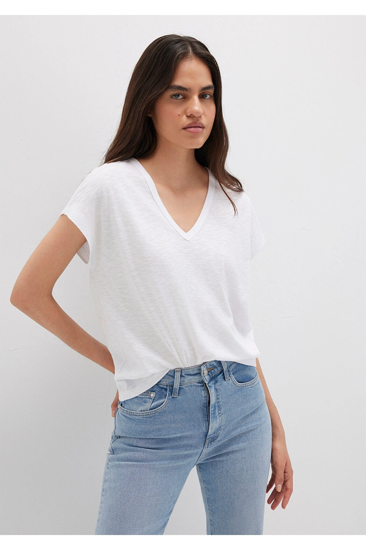 MAVİ KISA KOLLU BASİC Beyaz