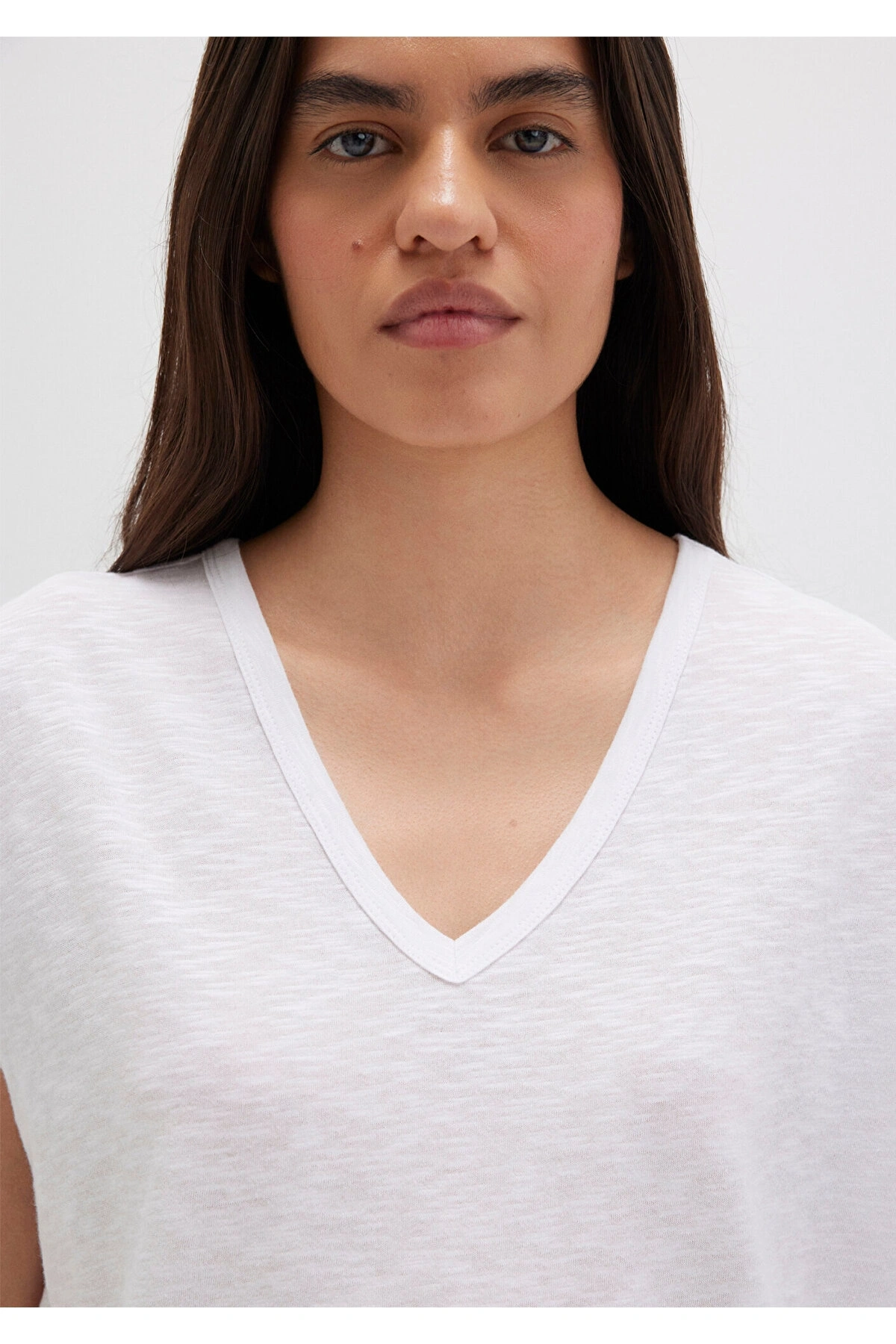 MAVİ KISA KOLLU BASİC Beyaz