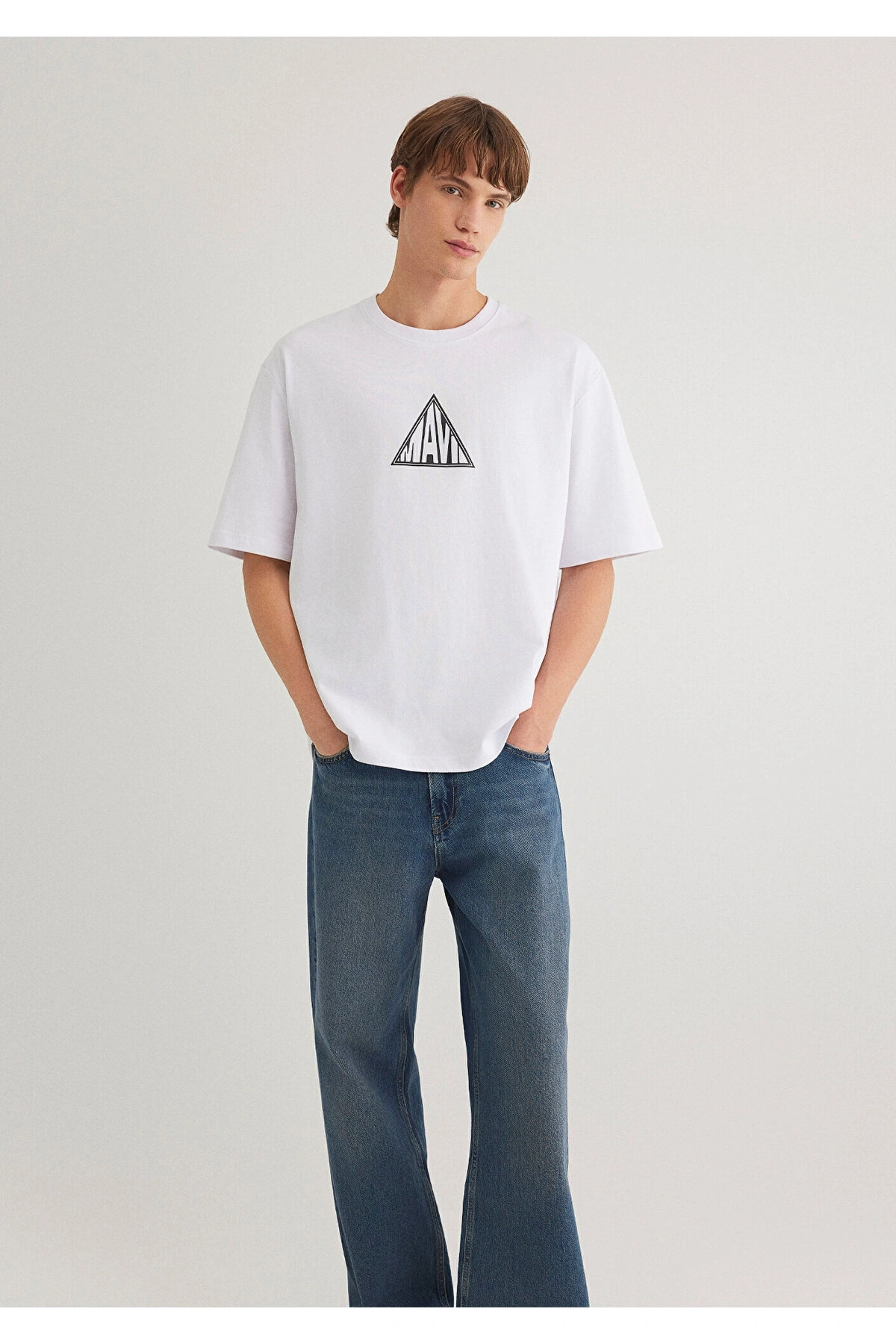 Mavi Baskılı Beyaz Tişört Loose Fit / Bol Rahat Kesim