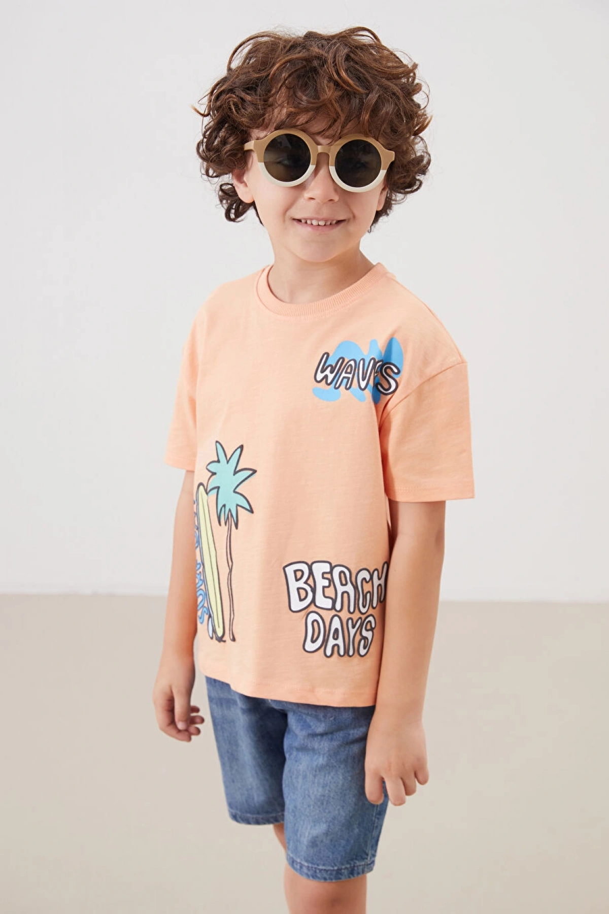 LCW Kids Turuncu Bisiklet Yaka Erkek Çocuk Tişört