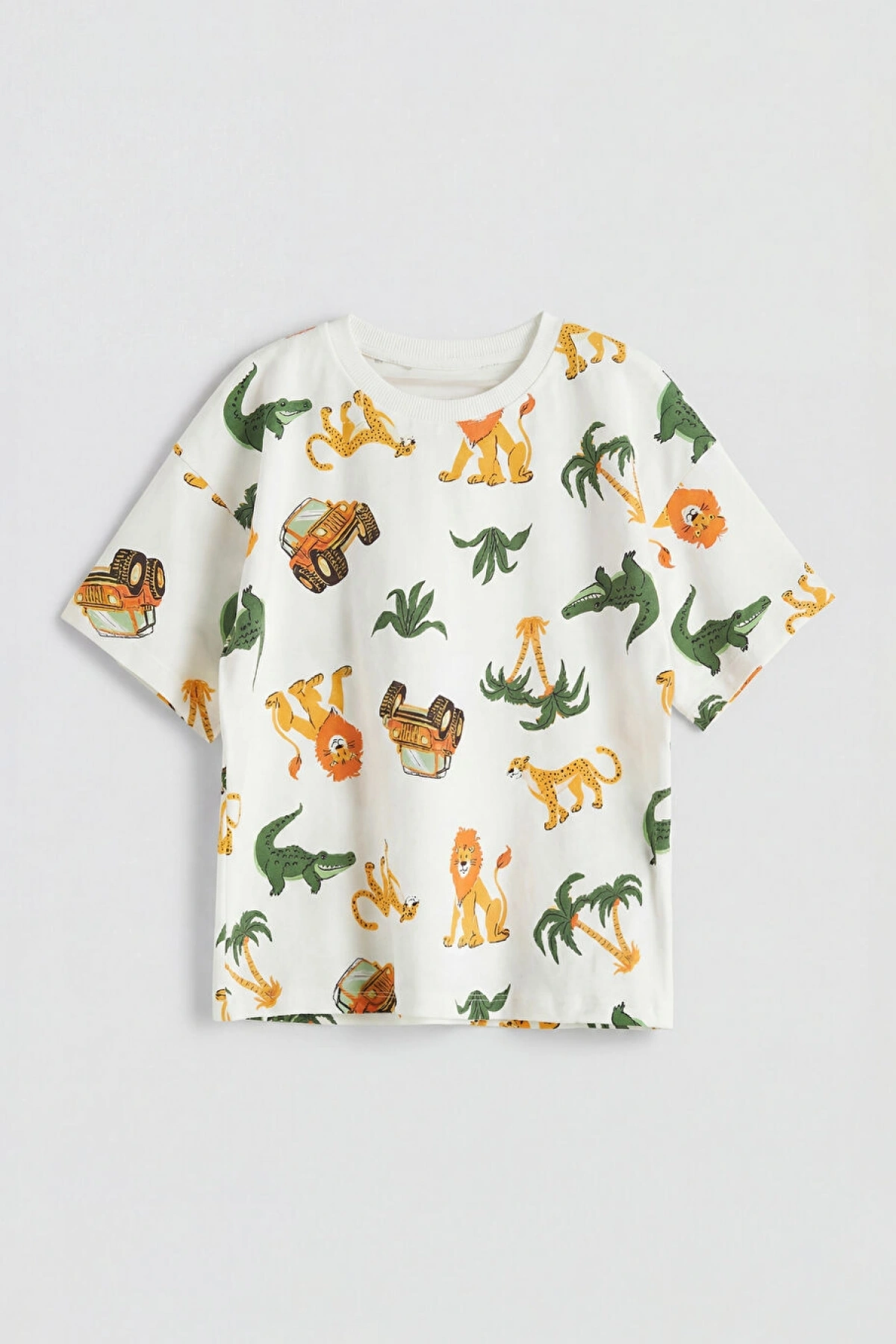 LCW baby Ekru Baskılı Erkek Çocuk Tişört Ve Şort 2li Takım