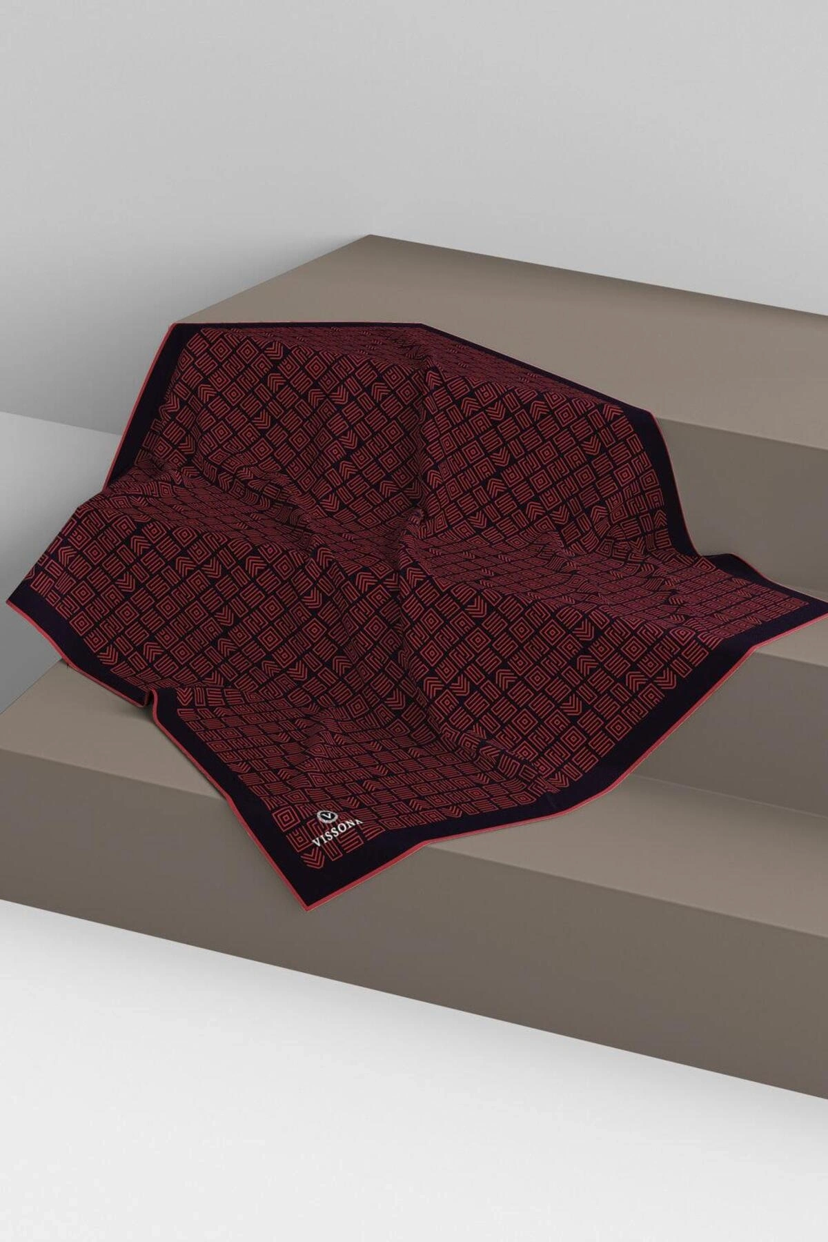 Vissona 100% Twill İpek Etnik Motif Desenli Siyah - Kırmızı Renkli 90x90 Dikim Şekli : El Dikişi Eşarp