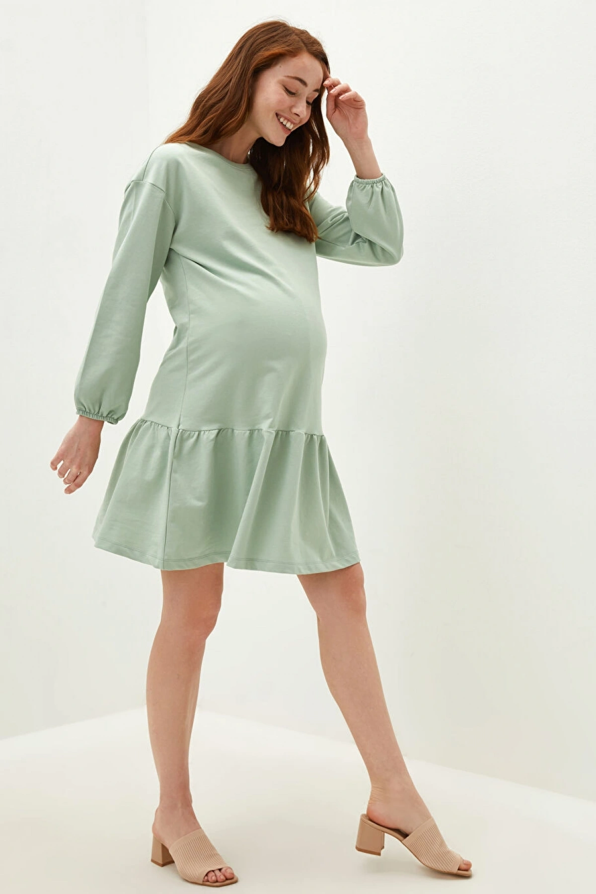 LCWAIKIKI Maternity Yeşil Bisiklet Yaka Düz Uzun Kollu Volanlı Hamile Elbise