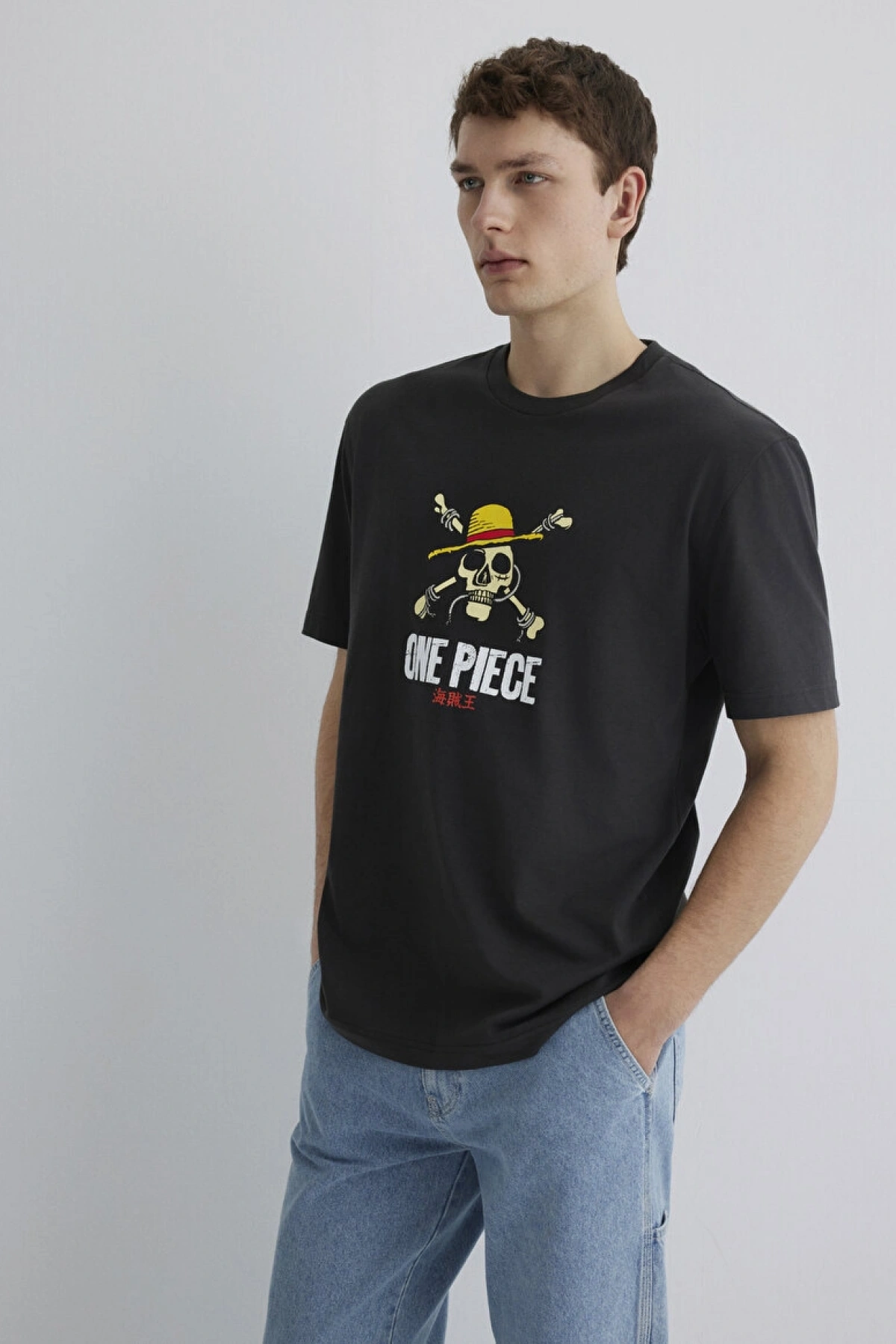 MAVİ One Piece Baskılı Antrasit Tişört