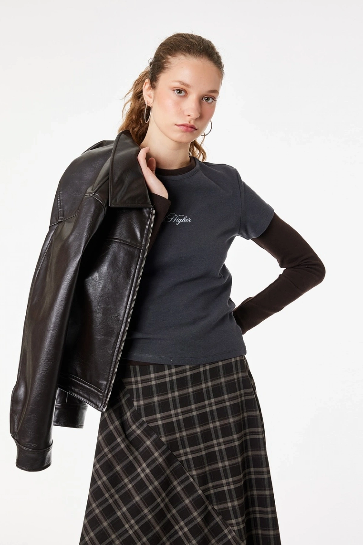 Koton Slim Fit Kısa Kollu Bisiklet Yaka Arkası Melek Baskılı Tişört