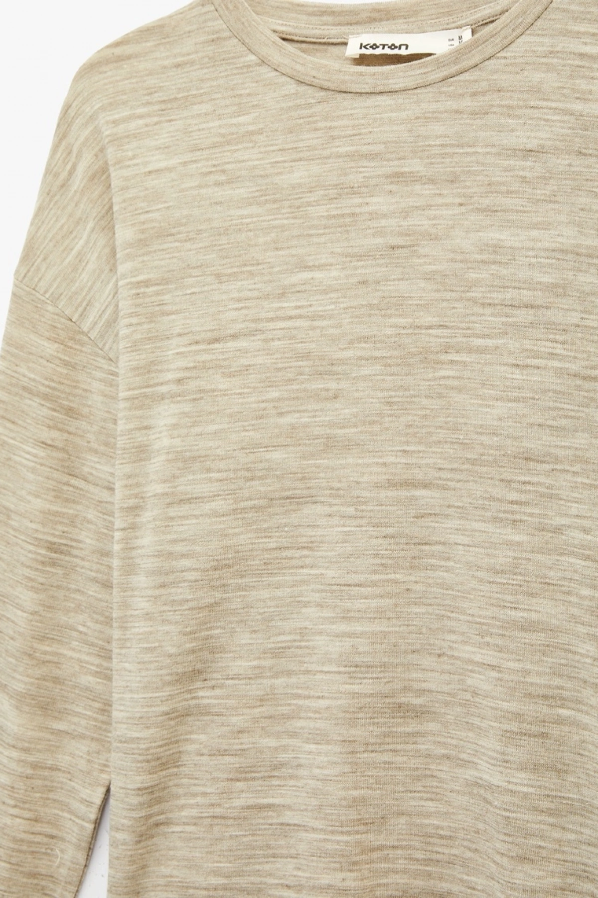 Koton Bisiklet Yaka Uzun Kollu Asimetrik Kesim Dantel Detaylı Tişört