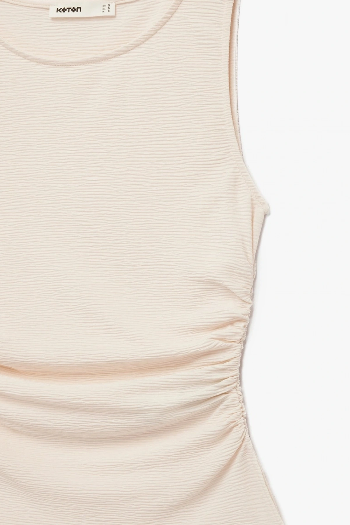 Koton Slim Fit Drape Detaylı Bisiklet Yaka Dokulu Kolsuz Bluz