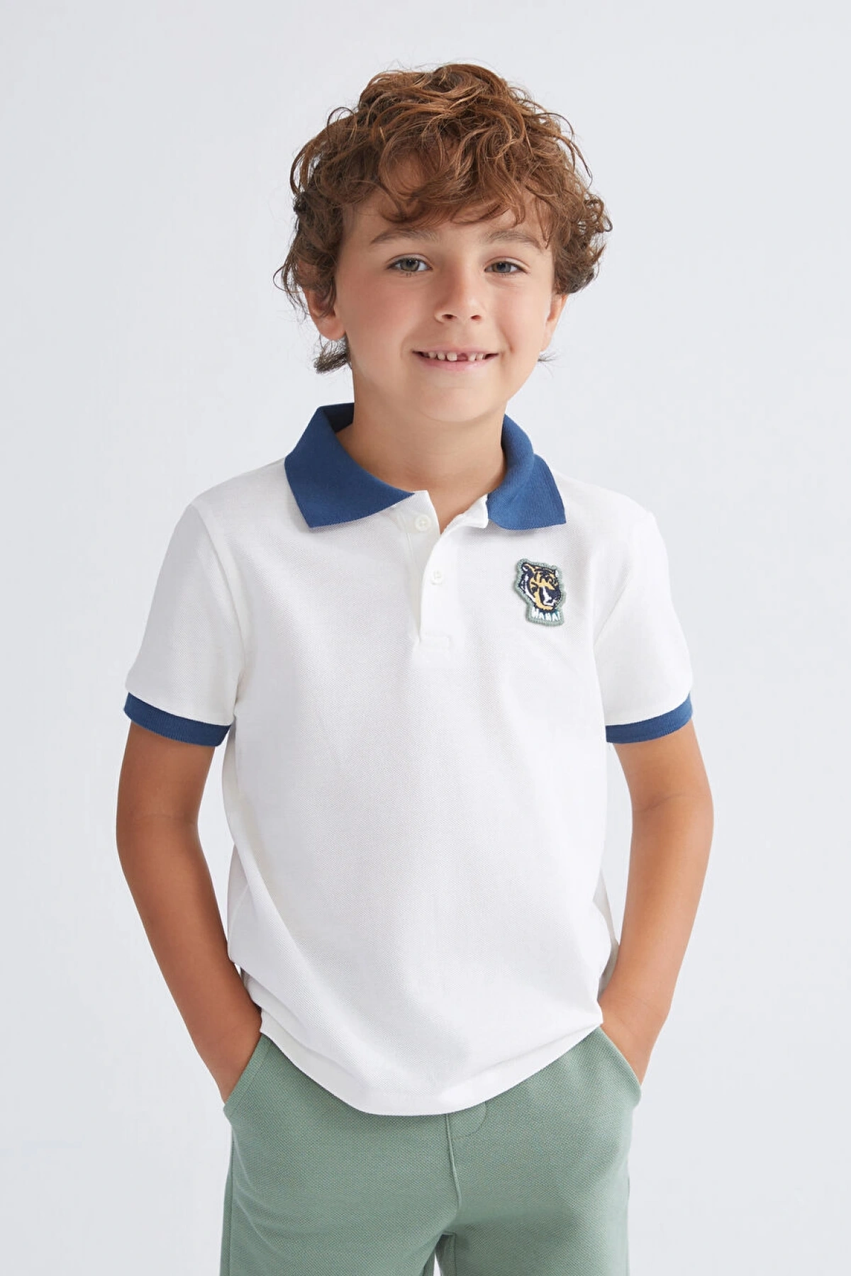 LCW Kids Ekru Polo Yaka Nakışlı Erkek Çocuk Tişört ve Şort 2li