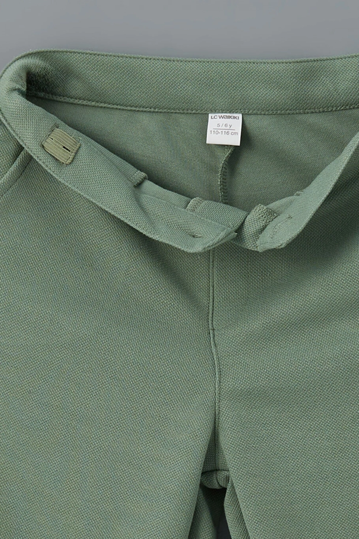 LCW Kids Ekru Polo Yaka Nakışlı Erkek Çocuk Tişört ve Şort 2li