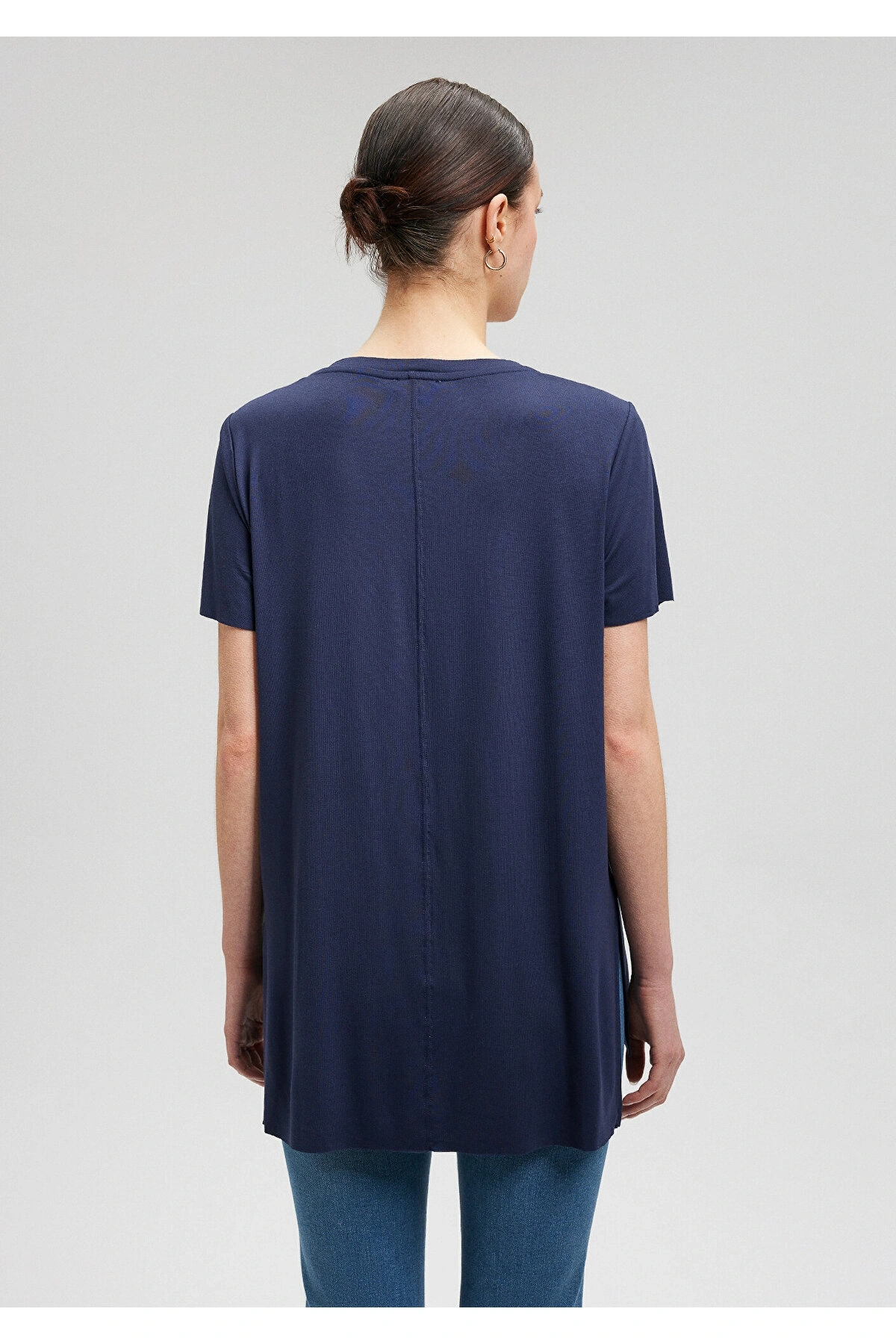 Mavi V Yaka Lacivert Basic Viskoz Tişört Loose Fit / Bol Rahat Kesim