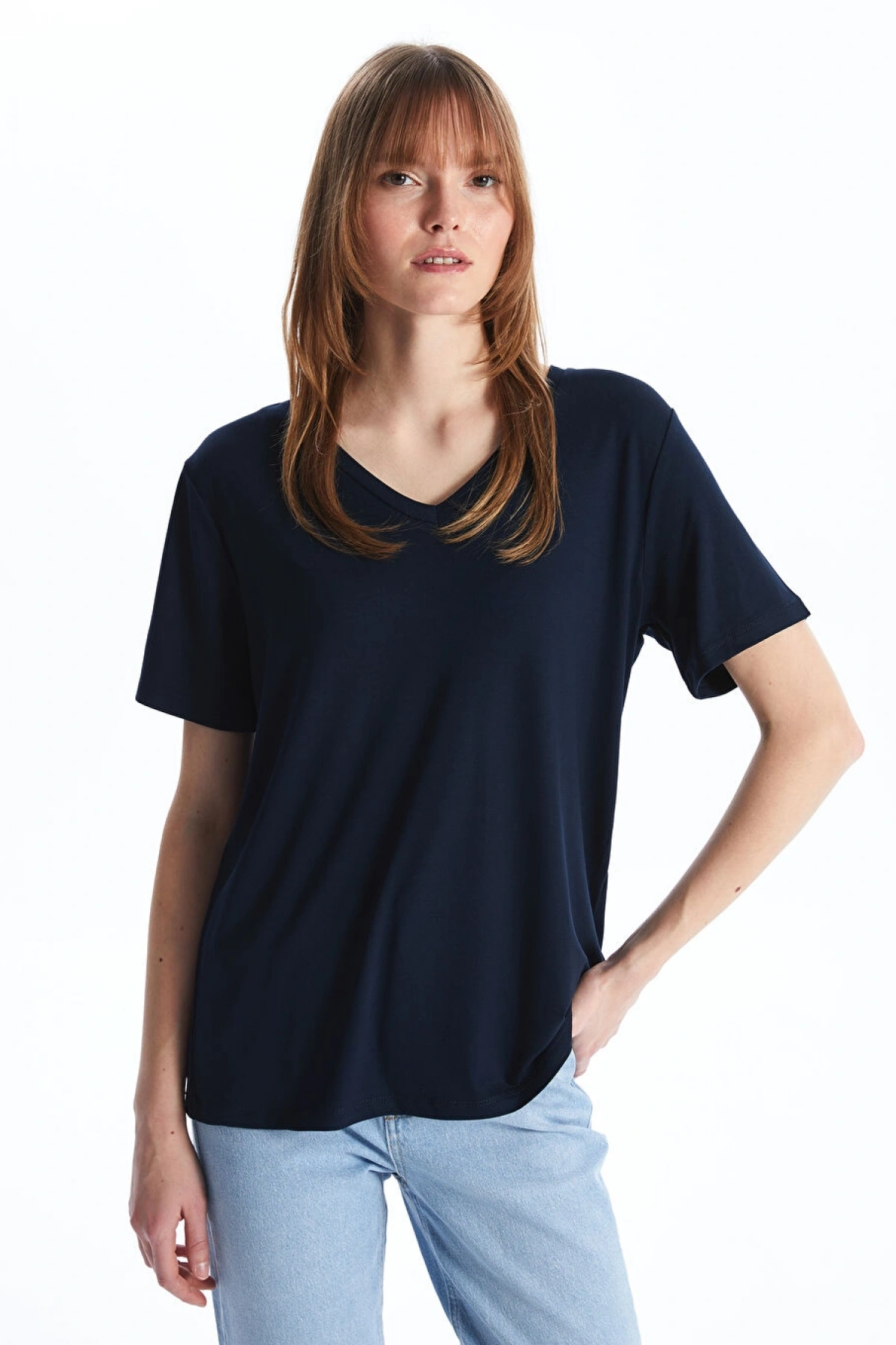 LC WAIKIKI Lacivert V Yaka Düz Kısa Kollu Kadın Tişört