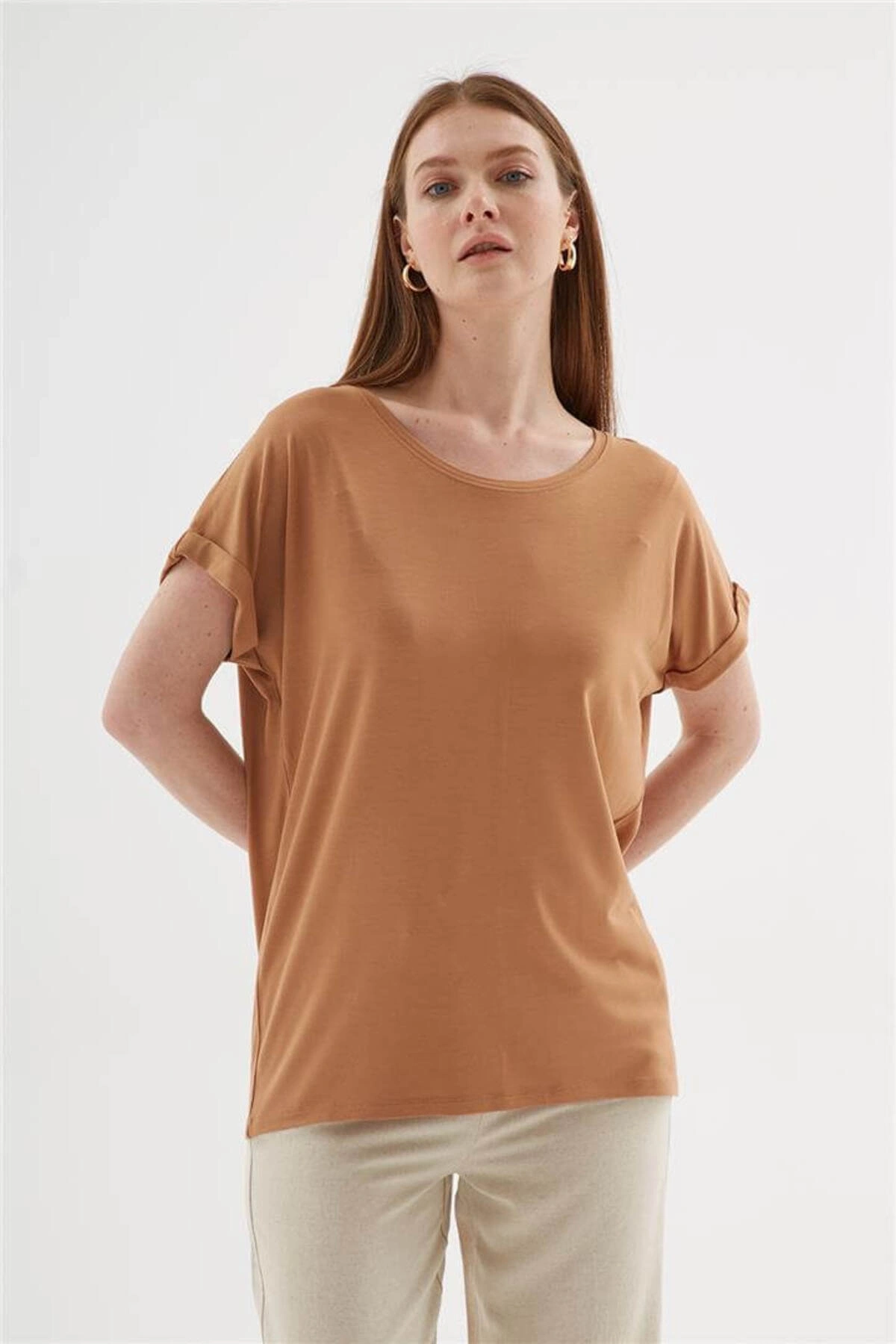 Fashion Friends Bisiklet Yaka Dökümlü Viskon Bluz Kahve