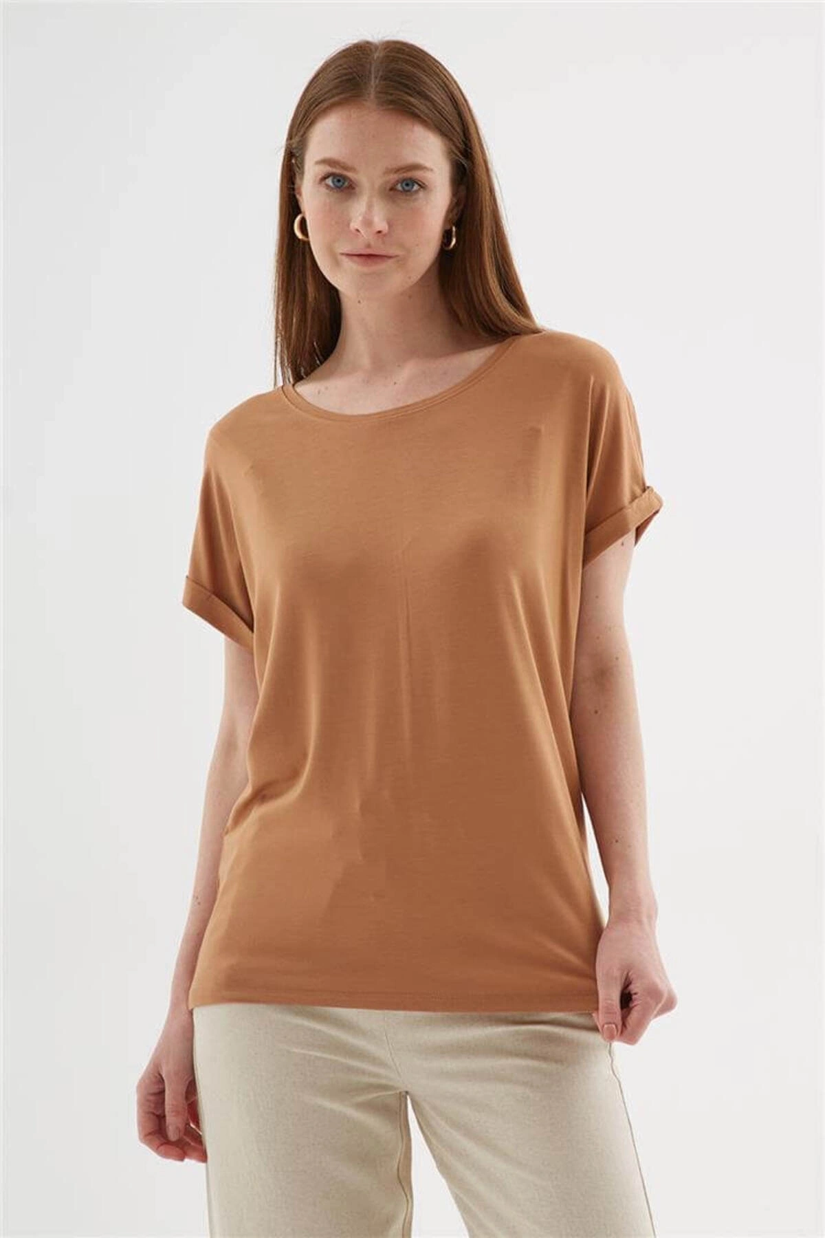 Fashion Friends Bisiklet Yaka Dökümlü Viskon Bluz Kahve