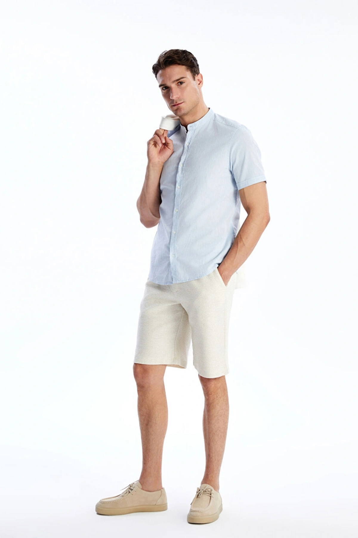 LCW Vision Bej Standart Kalıp Erkek Şort