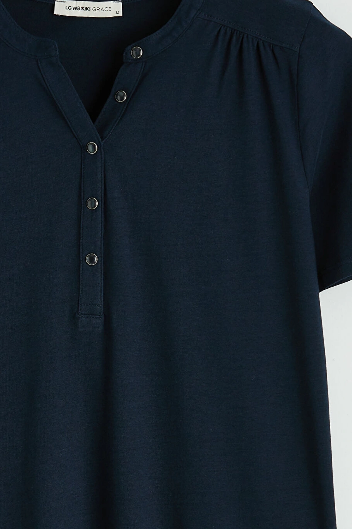 LCW Grace Lacivert Kaçık Yaka Büzgülü Kadın Tişört