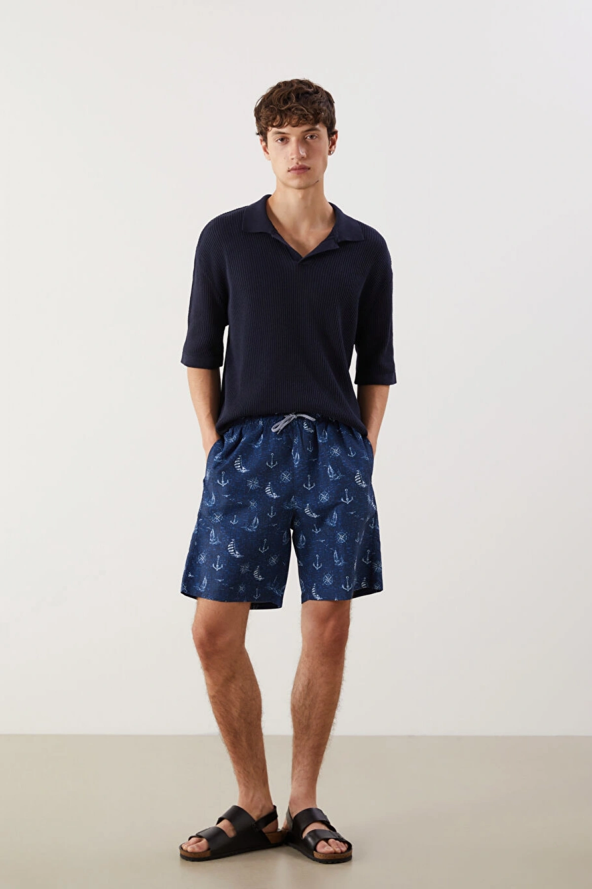 LCW SWIMWEAR Diz Hizası Boy Desenli Erkek Deniz Şortu