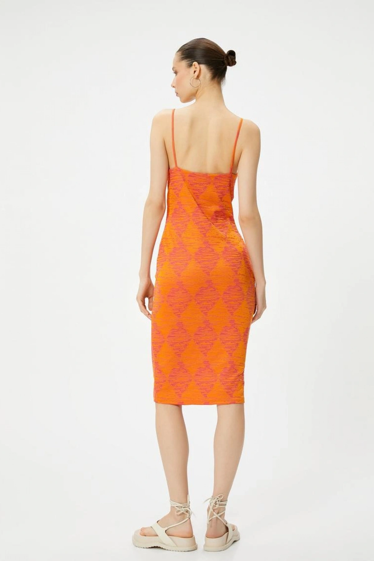 Koton Askılı Midi Kalem Elbise Dokuma Geometrik Desenli