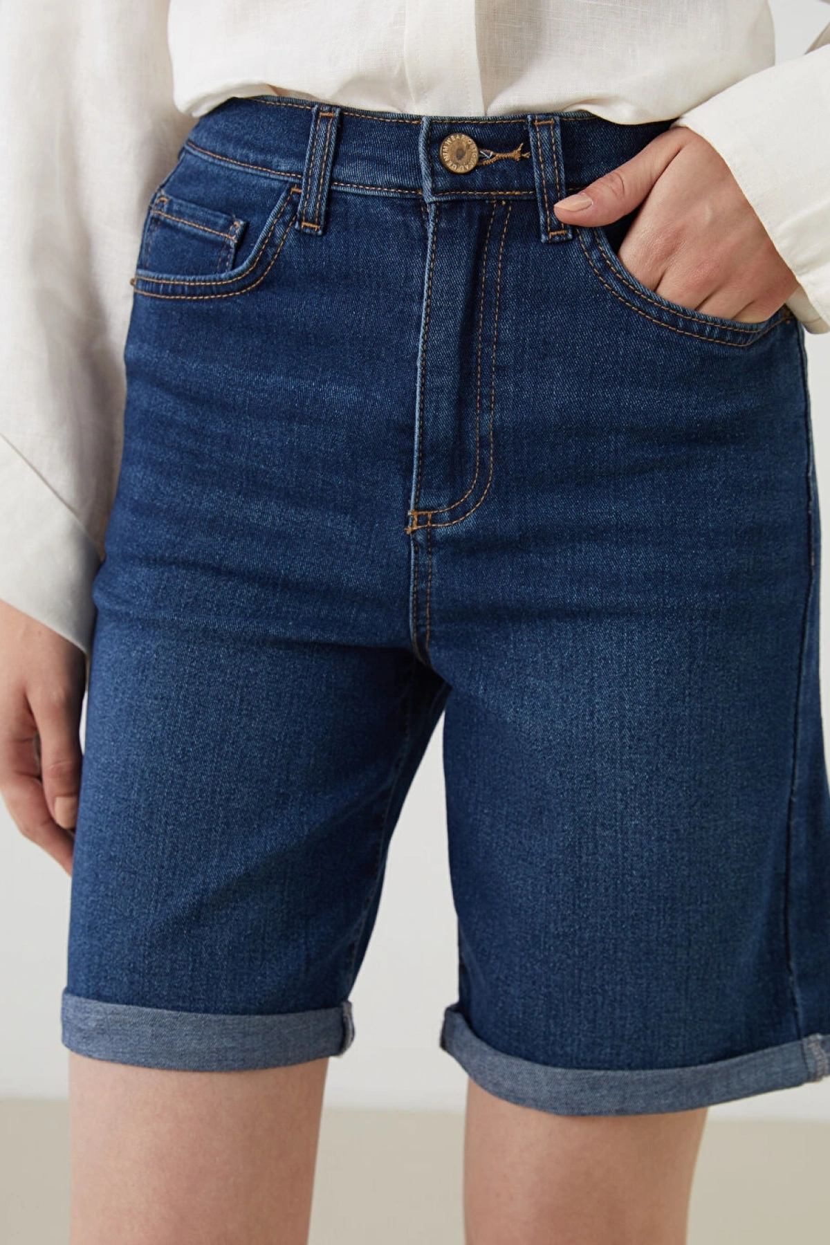 LCW Jeans Normal Bel Bermuda Fit Kadın Jean Şort