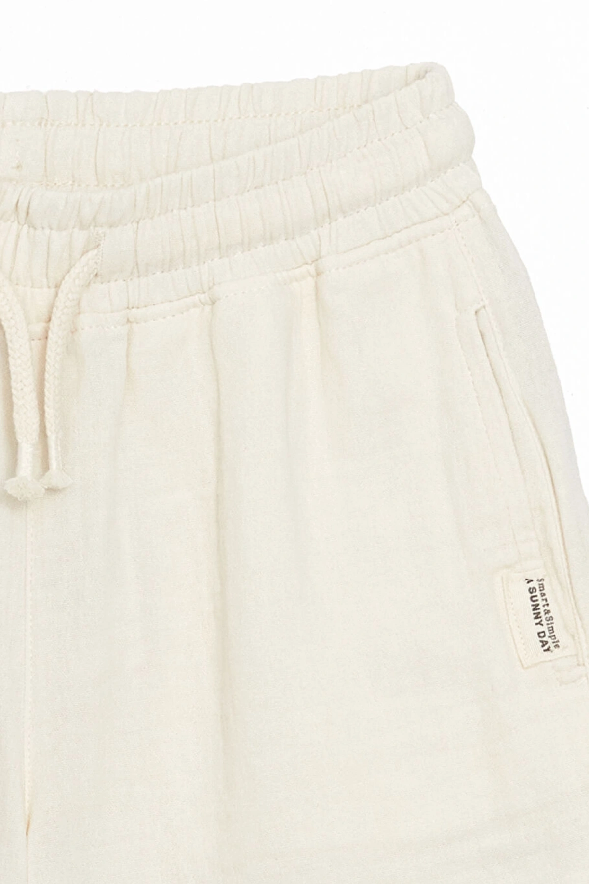 LCW Beli Lastikli Erkek Çocuk Şort