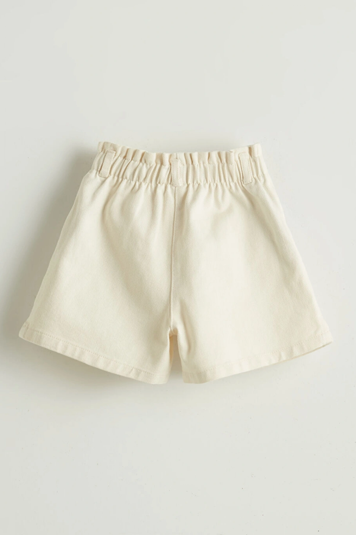 LCW Kids Ekru Çiçekli Gabardin Kız Çocuk Şort