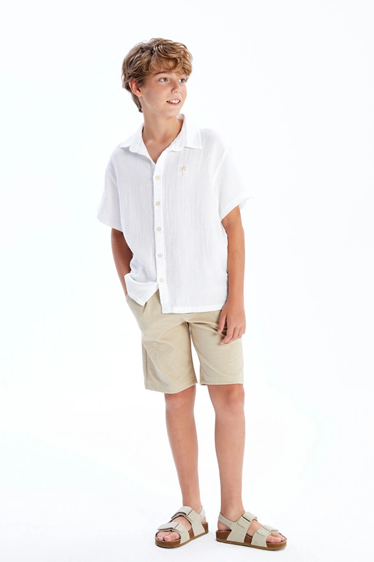 LCW Kids Bej Beli Lastikli Erkek Çocuk Şort