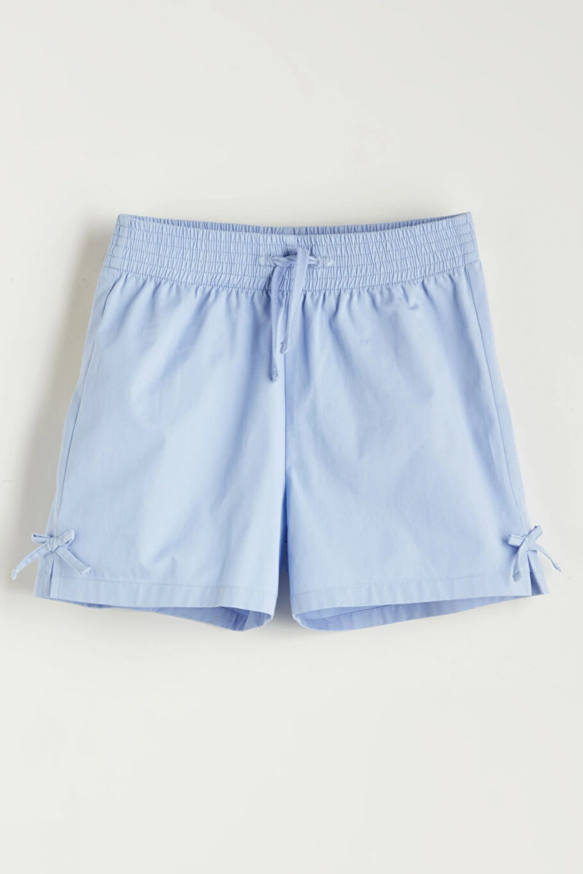 LCW Kids Mavi Beli Lastikli Fiyonk Detaylı Kız Çocuk Şort