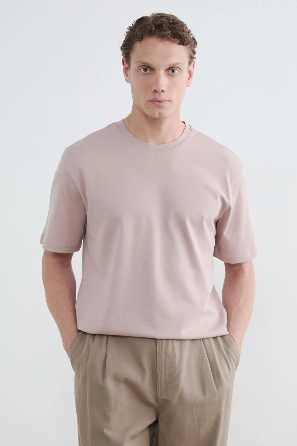 LCW Vision Pembe Bisiklet Yaka Erkek Tişört