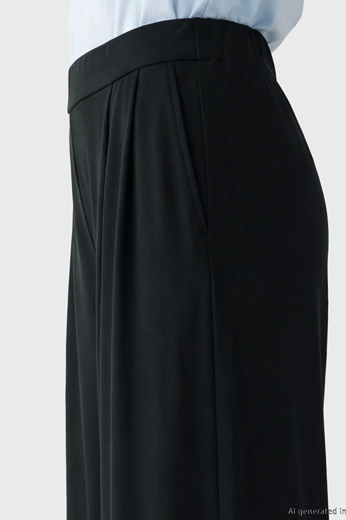 LC WAIKIKI Siyah Beli Lastikli Geniş Paça Kadın Pantolon