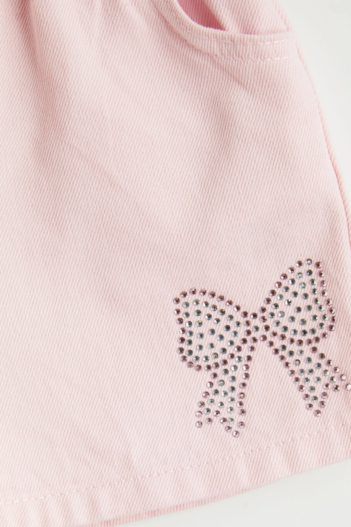 LCW Kids Pembe Taş Işlemeli Kız Çocuk Gabardin Şort