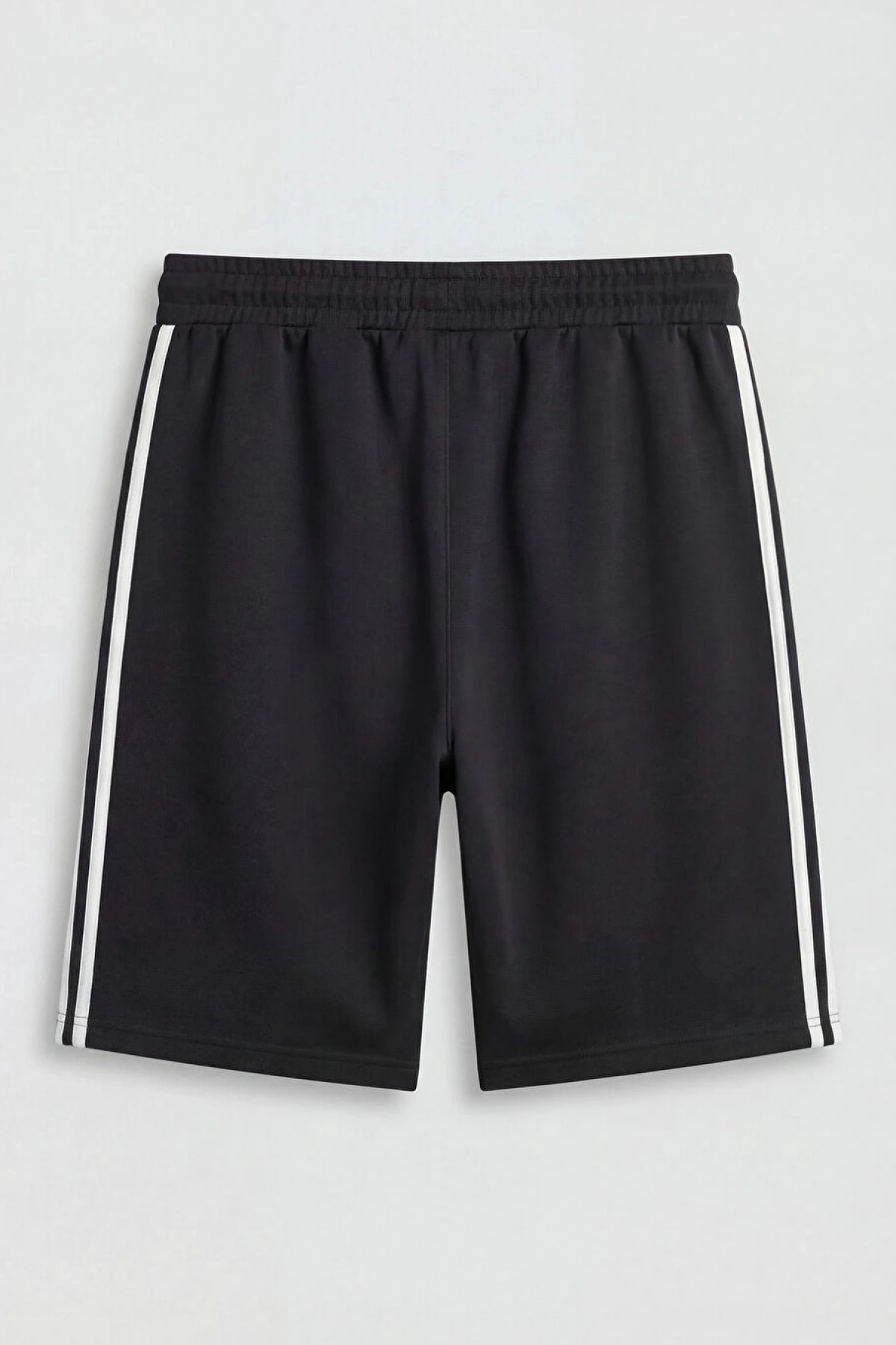 XSIDE Siyah Rahat Kalıp Erkek Şort