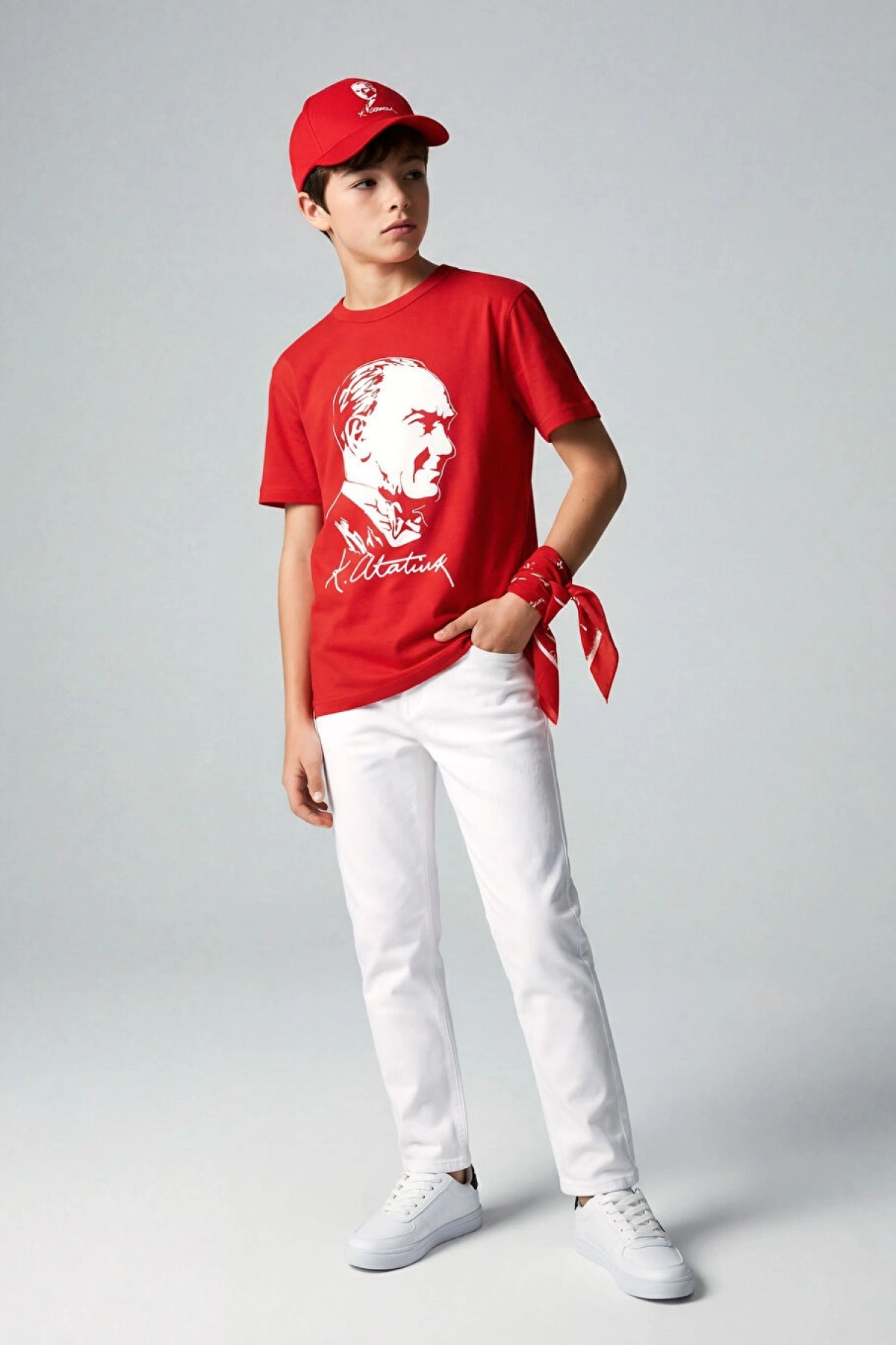 LCW Kids Kırmızı Atatürk Baskılı Erkek Çocuk Tişört