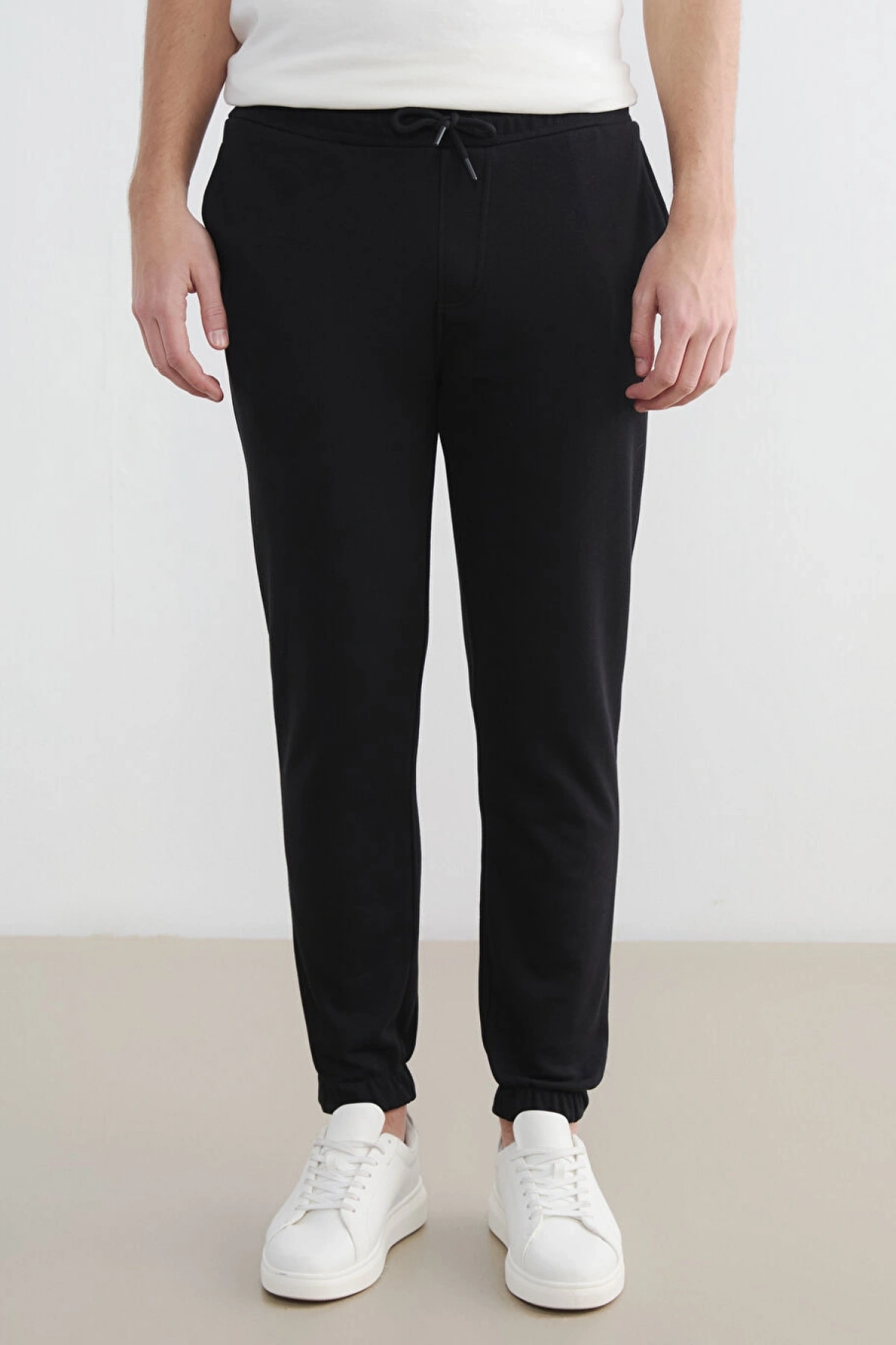 XSIDE Siyah Standart Kalıp Erkek Jogger Eşofman Alt