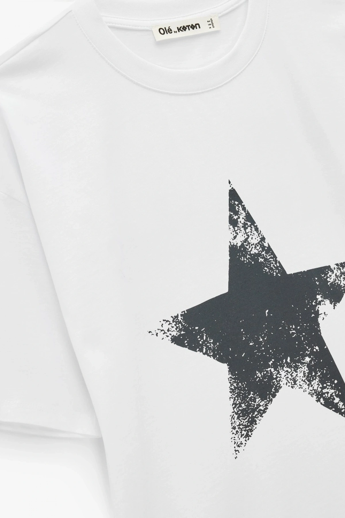 Arkası Yıldız Baskılı Kısa Kollu Bisiklet Yaka Oversize Tişört