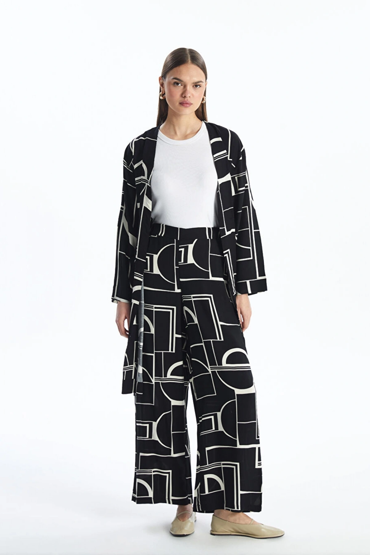 LCW Modest Siyah Beli Lastikli Rahat Kalıp Desenli Kadın Pantolon