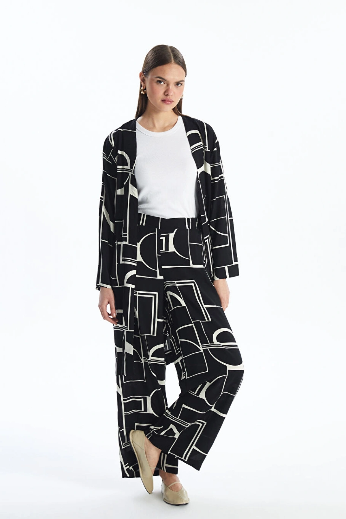 LCW Modest Siyah Beli Lastikli Rahat Kalıp Desenli Kadın Pantolon