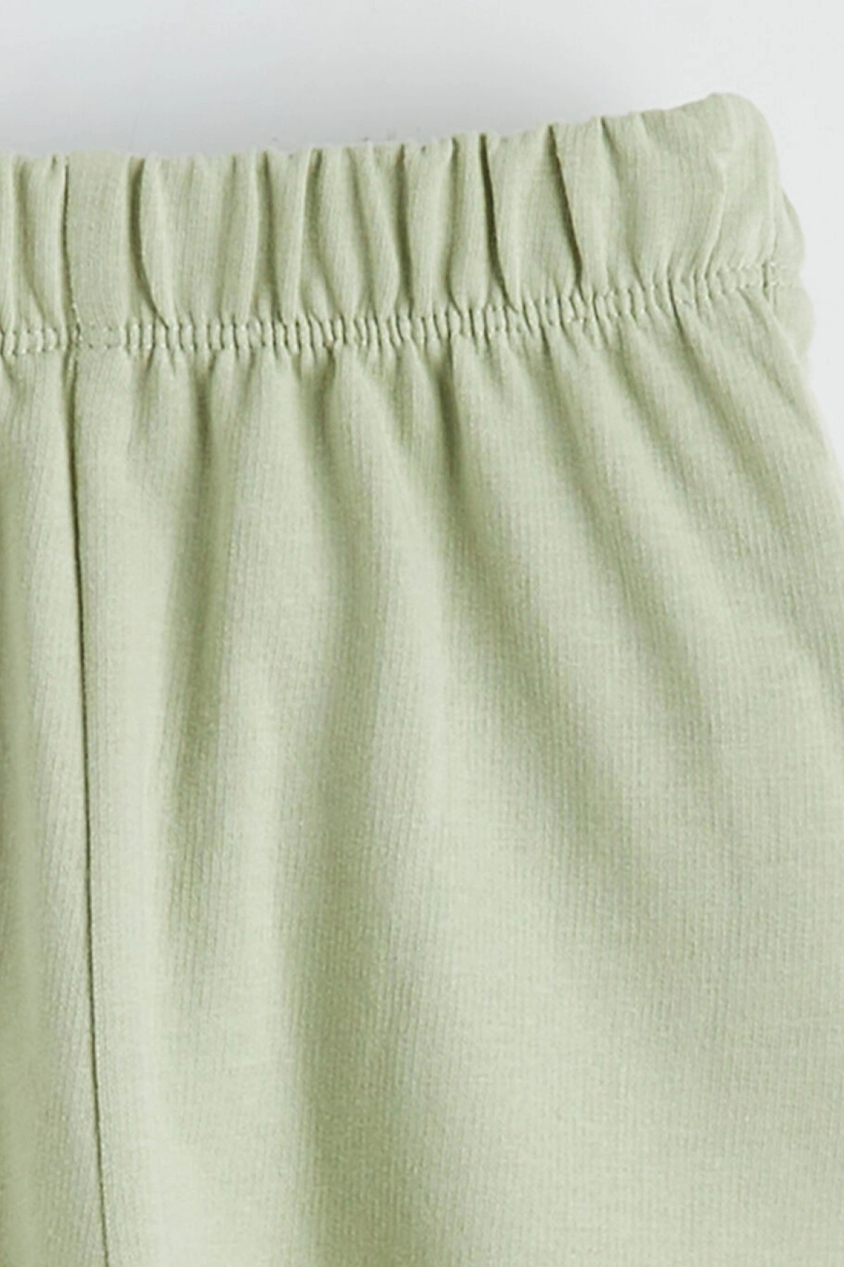 LCW baby Yeşil Beli Lastikli Kız Bebek Şort