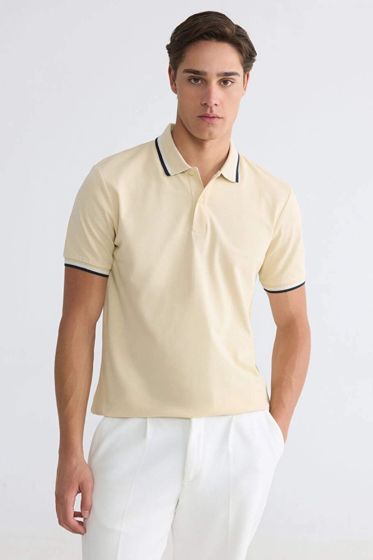 LCWAIKIKI Classic Bej Polo Yaka Pike Erkek Tişört