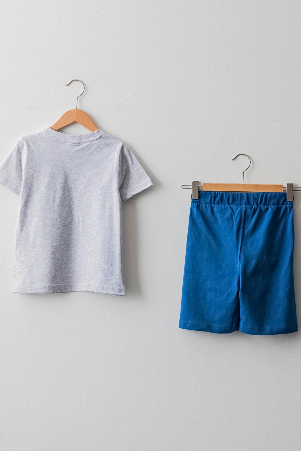 LCW Kids Gri Bisiklet Yaka Baskılı Kısa Kollu Erkek Çocuk Tişört Ve Şort