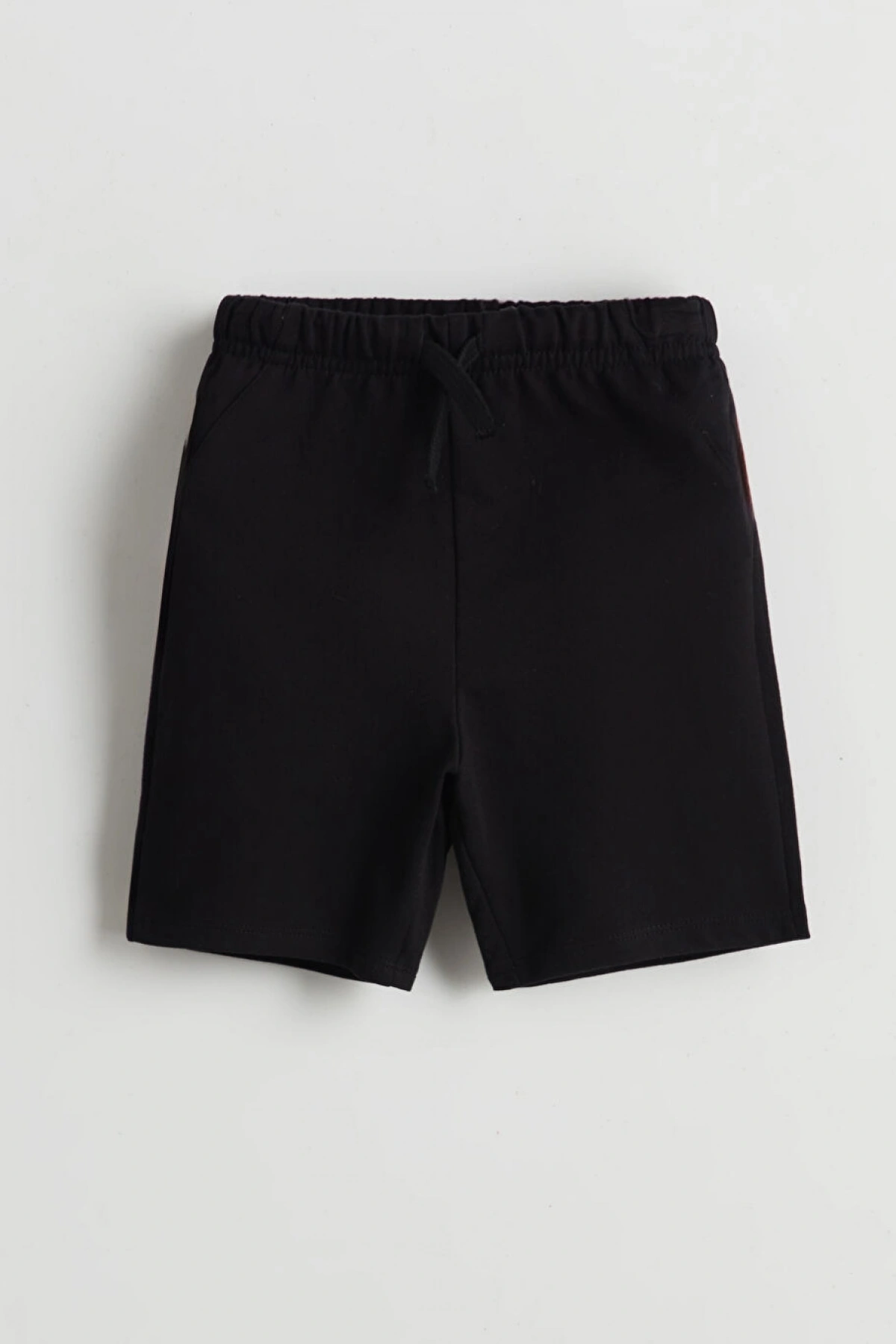 LCW Kids Siyah Beli Lastikli Basic Erkek Çocuk Şort