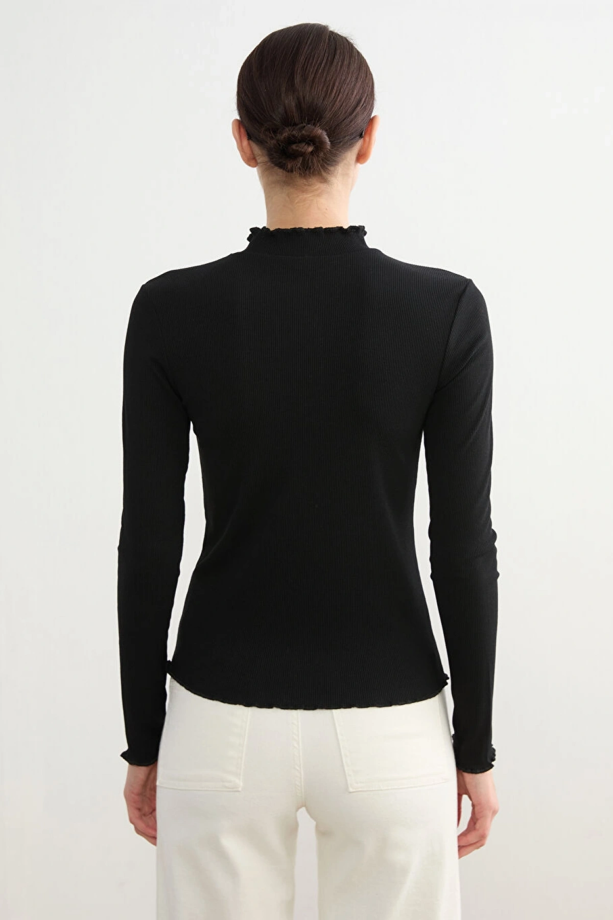 LCW Modest Siyah Fırfırlı Dik Yaka Kadın Body