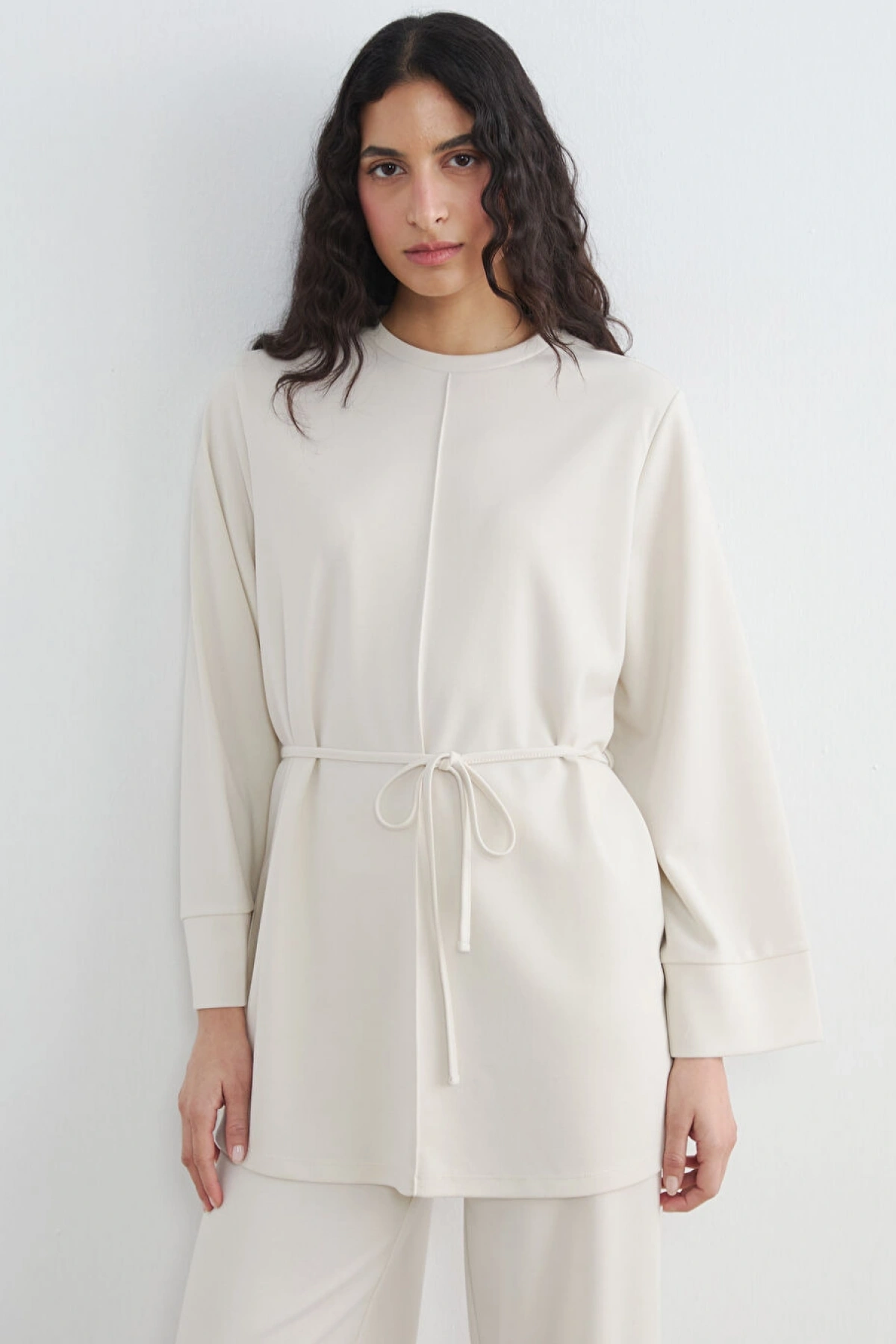 LCW Modest Bej Kuşaklı Soft Touch Kadın Sweatshirt Tunik