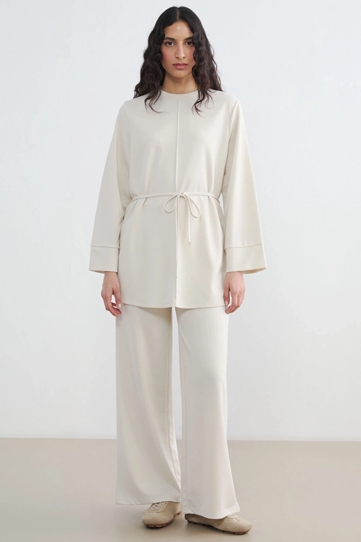 LCW Modest Bej Kuşaklı Soft Touch Kadın Sweatshirt Tunik